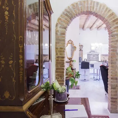 Principe Amedeo Apartment *